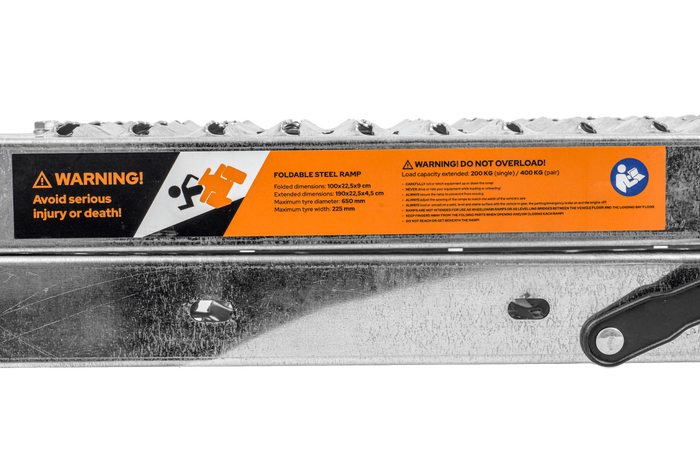 UNITRAILER ALR004B zložljiva jeklena dovozna rampa za prikolico 190 cm 200 kg